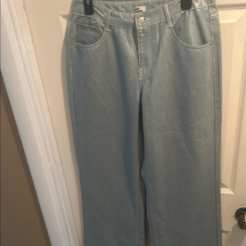 Women's Light Blue Jeans